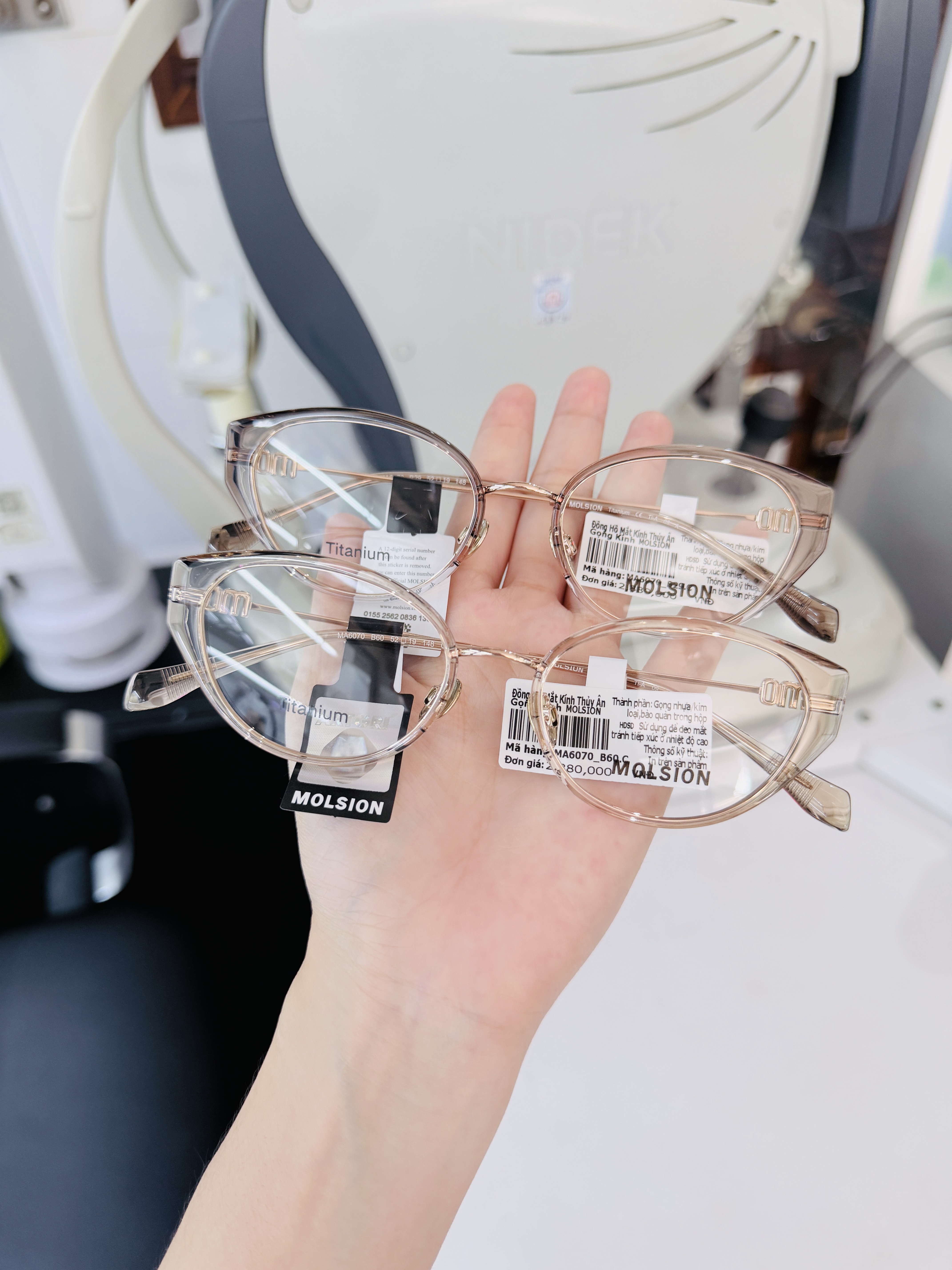 Gọng kính cận thời trang nữ cao cấp MOLSION Eyewear mã MA6070