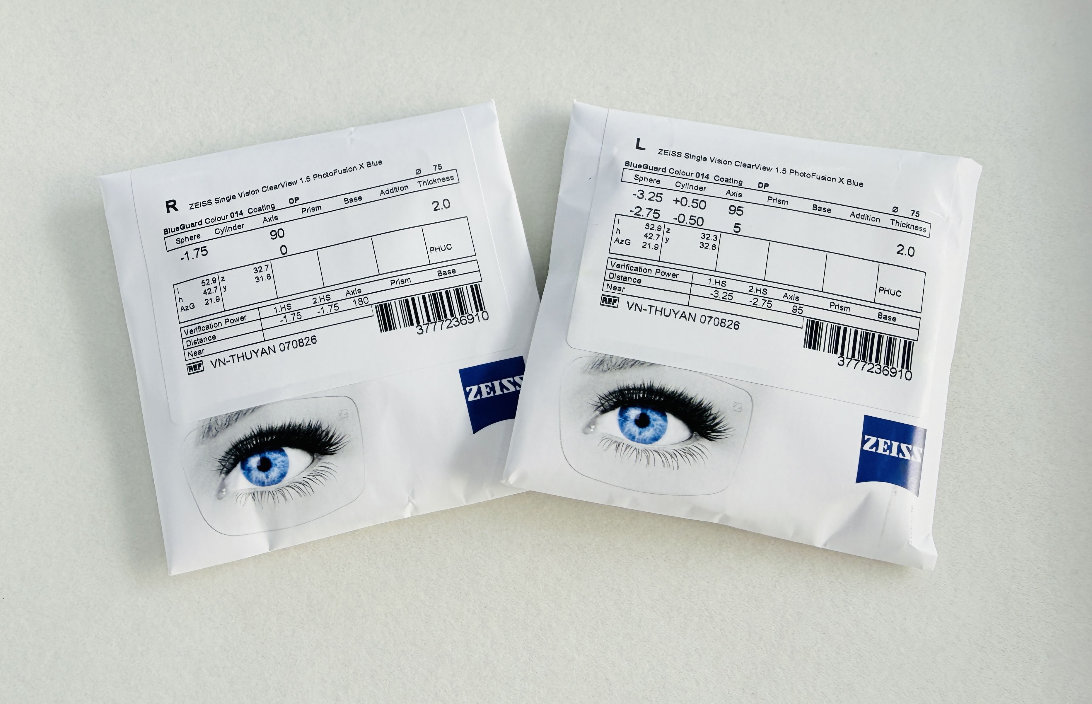 Tròng kính Đổi Màu Chống Ánh Sáng Xanh Zeiss ClearView PhotoFusion X Blue